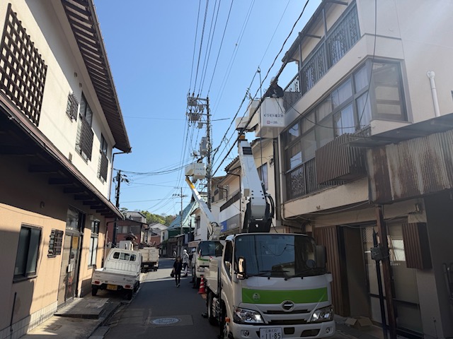 image3